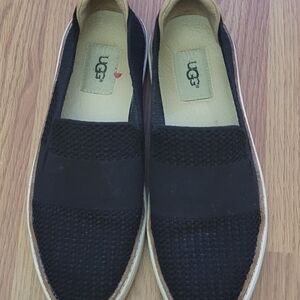 UGG Women's Alameda Sammy Slip On Sneakers Size 8